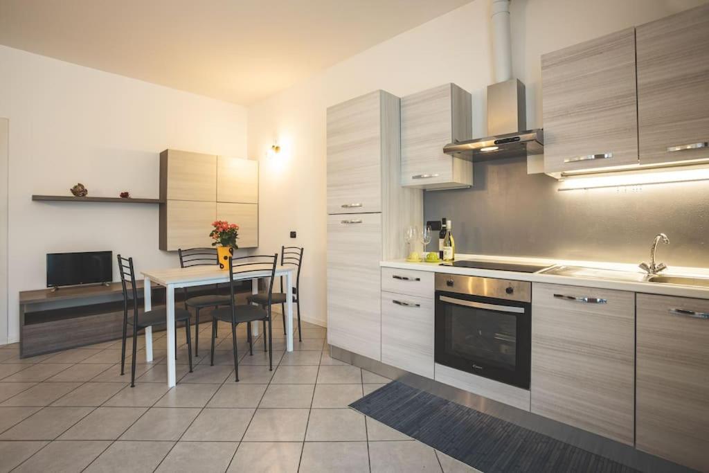 Suite Il Borgo Monza - Milano + Garage Privato Дезіо Екстер'єр фото
